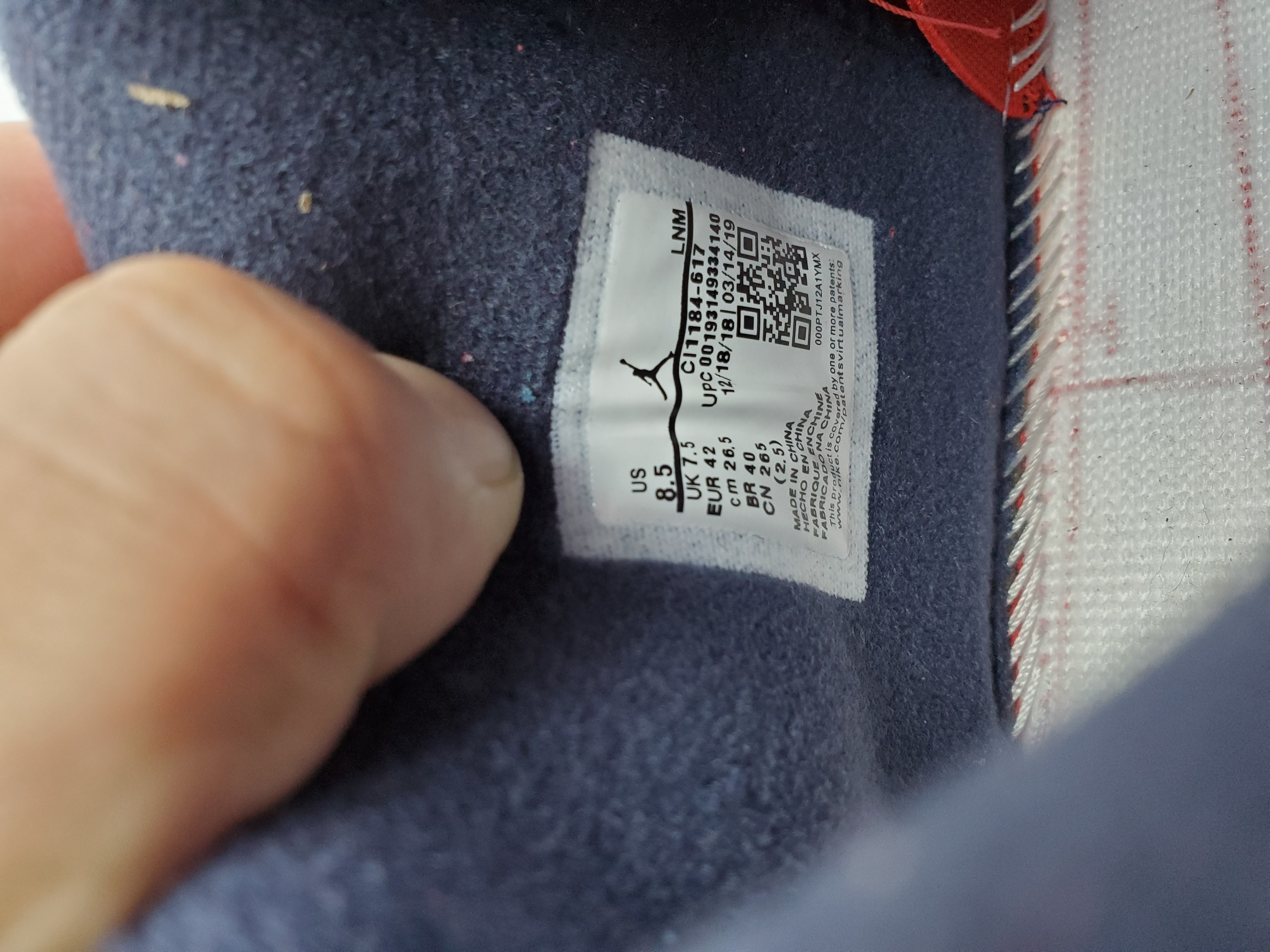 Jordan 4 Retro Fiba (2019)