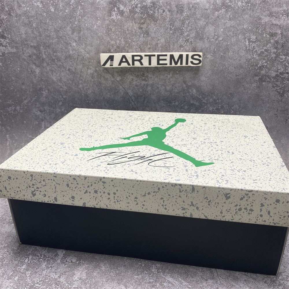 UA Jordan 4 RM Oxidized Green