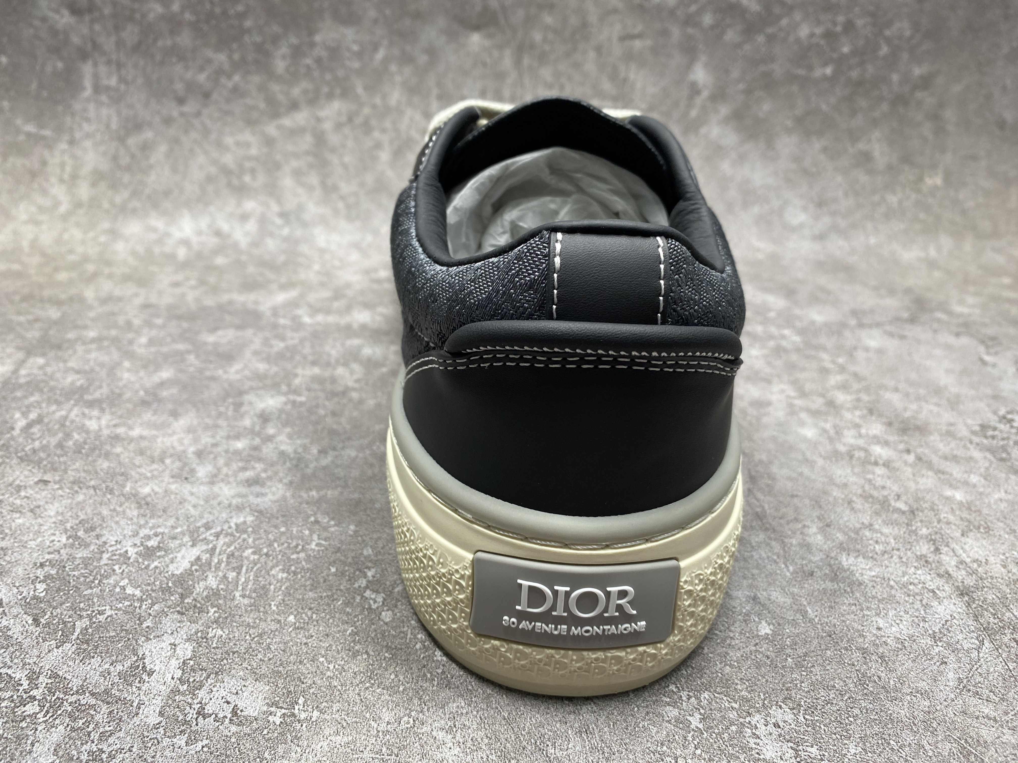 UA D*0r B33 Sneaker