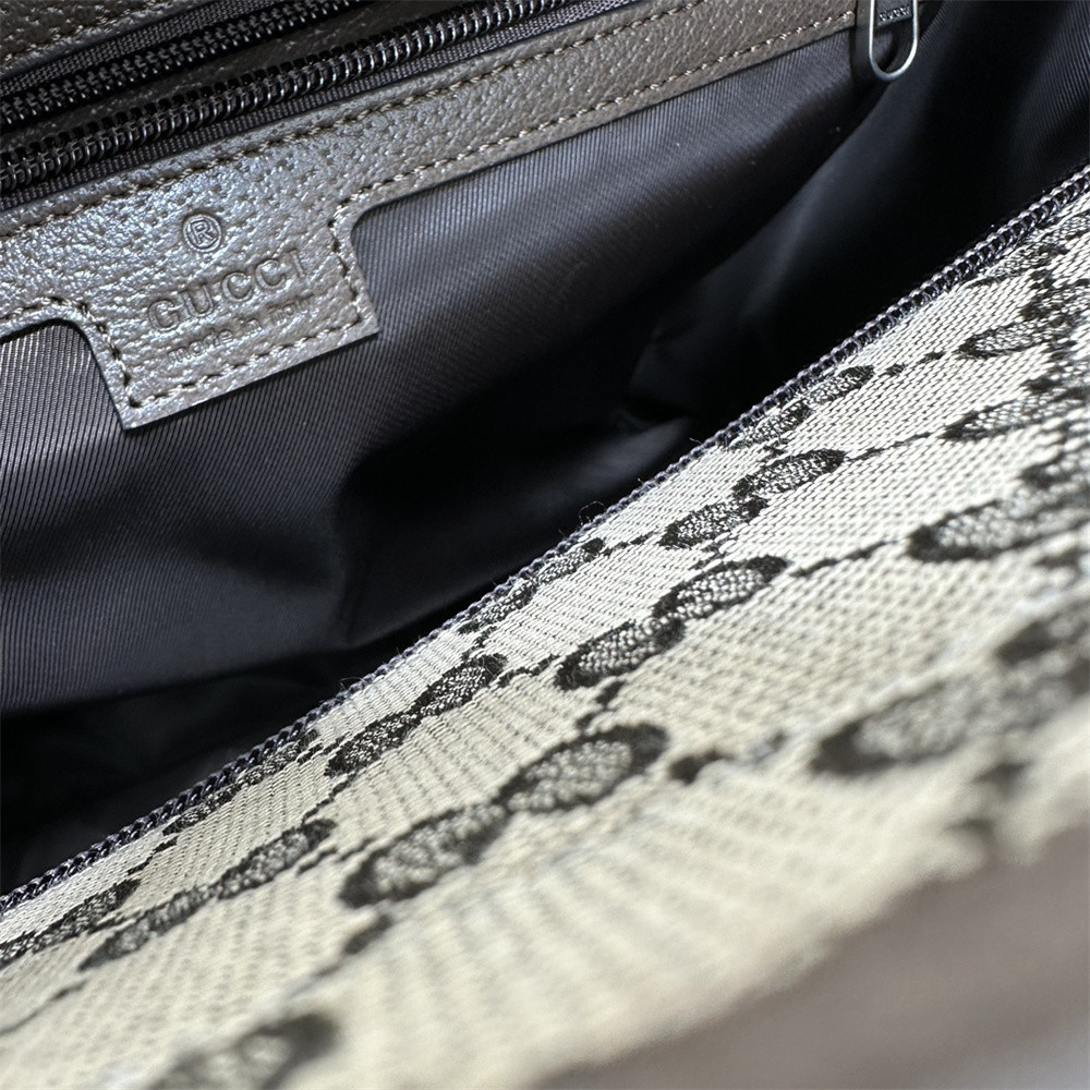 G*u*i GG diaper bag 40x35x20cm