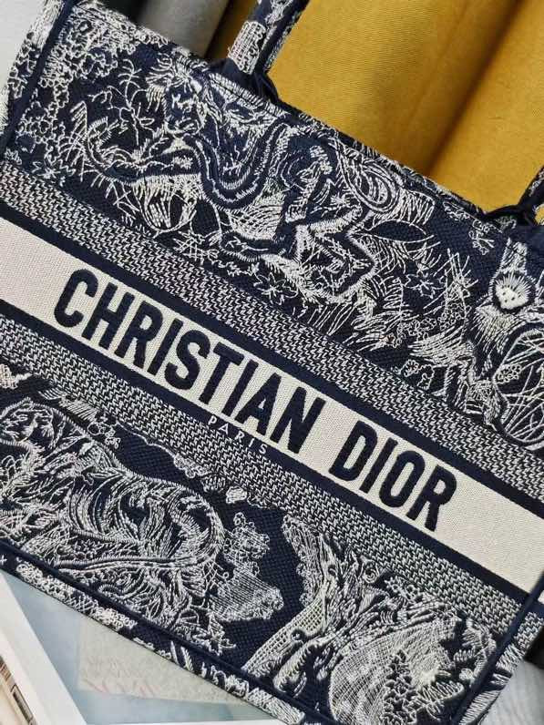 LARGE D*0r BOOK TOTE Blue and Ecru Toile de Jouy Reverse Embroidery 16.5 x 14 x 7.5 inches