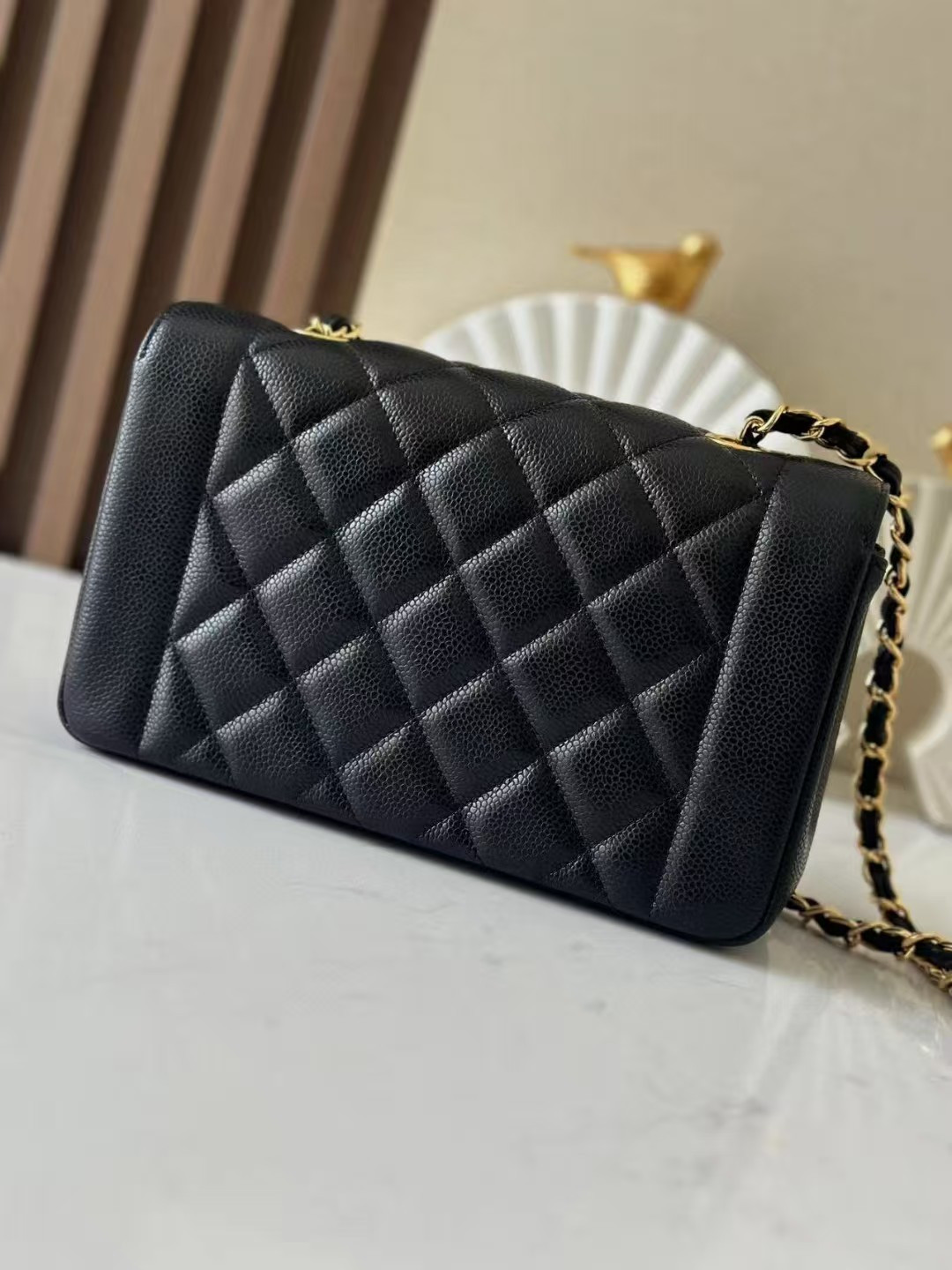 Ch*el Small Diana Flap Bag Caviar Gold Hardware 22.5x14x7cm