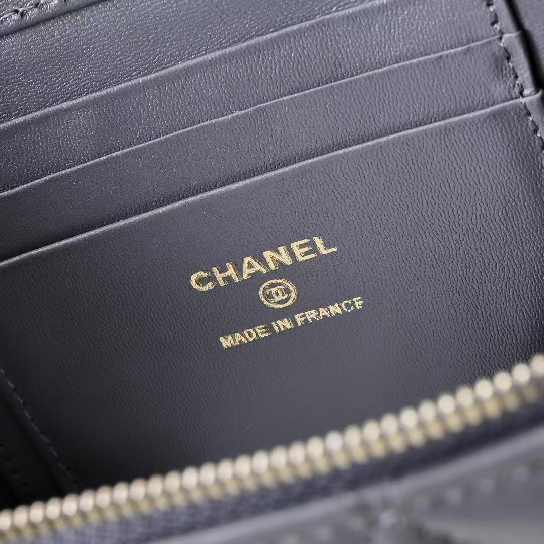 Ch*el Long Vanity with chain 16.5x10x8cm