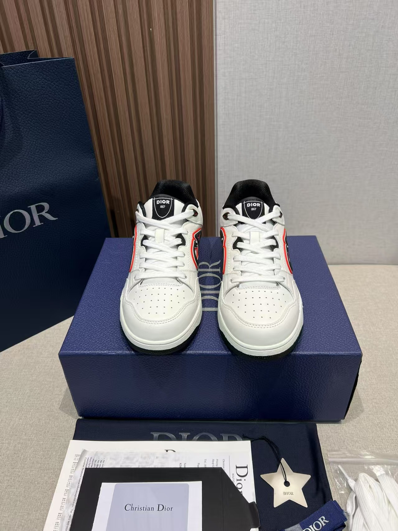 UA D*0r Sneakers
