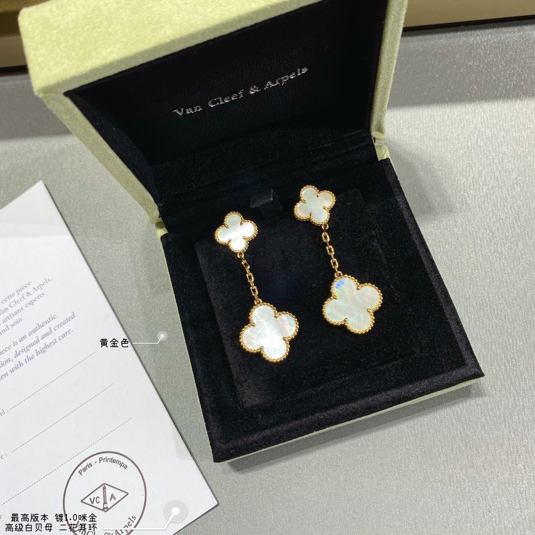 V*N CL*F & Arpels High-grade white Fritillaria Two Flowers Earrings