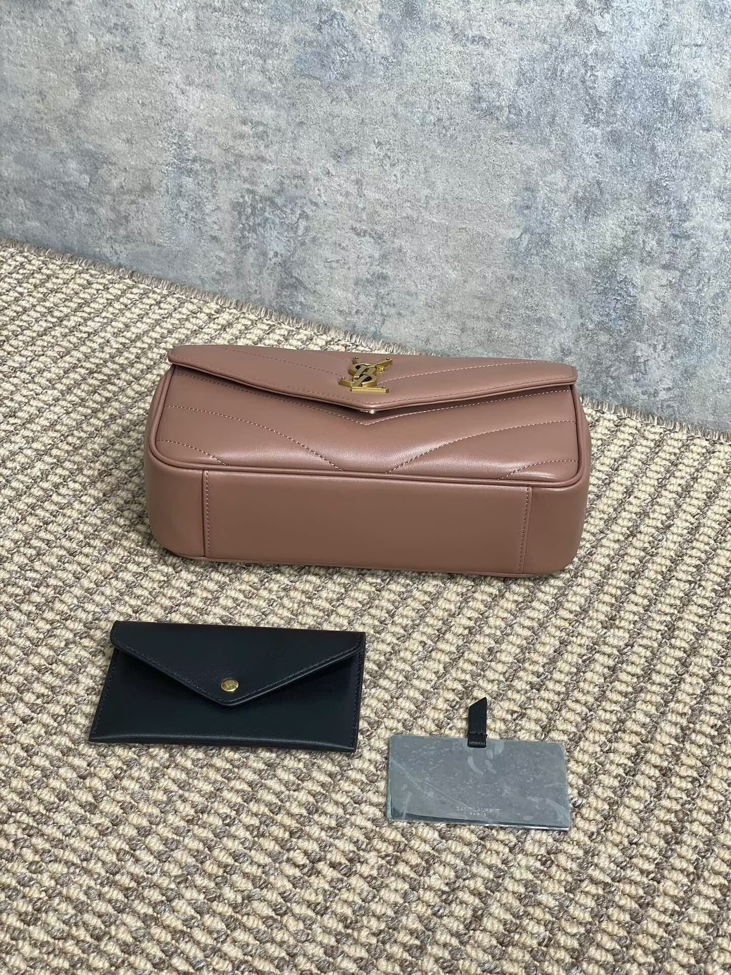 Y*L LOULOU Small IN MATELASSÉ LAMBSKIN 24x14x6cm