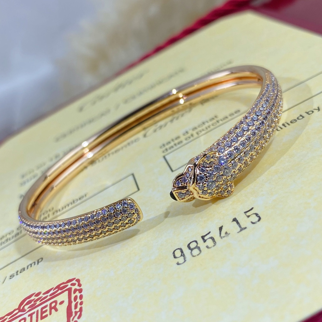 Ca*t*er Hand-set diamond thin half diamond leopard Bracelet