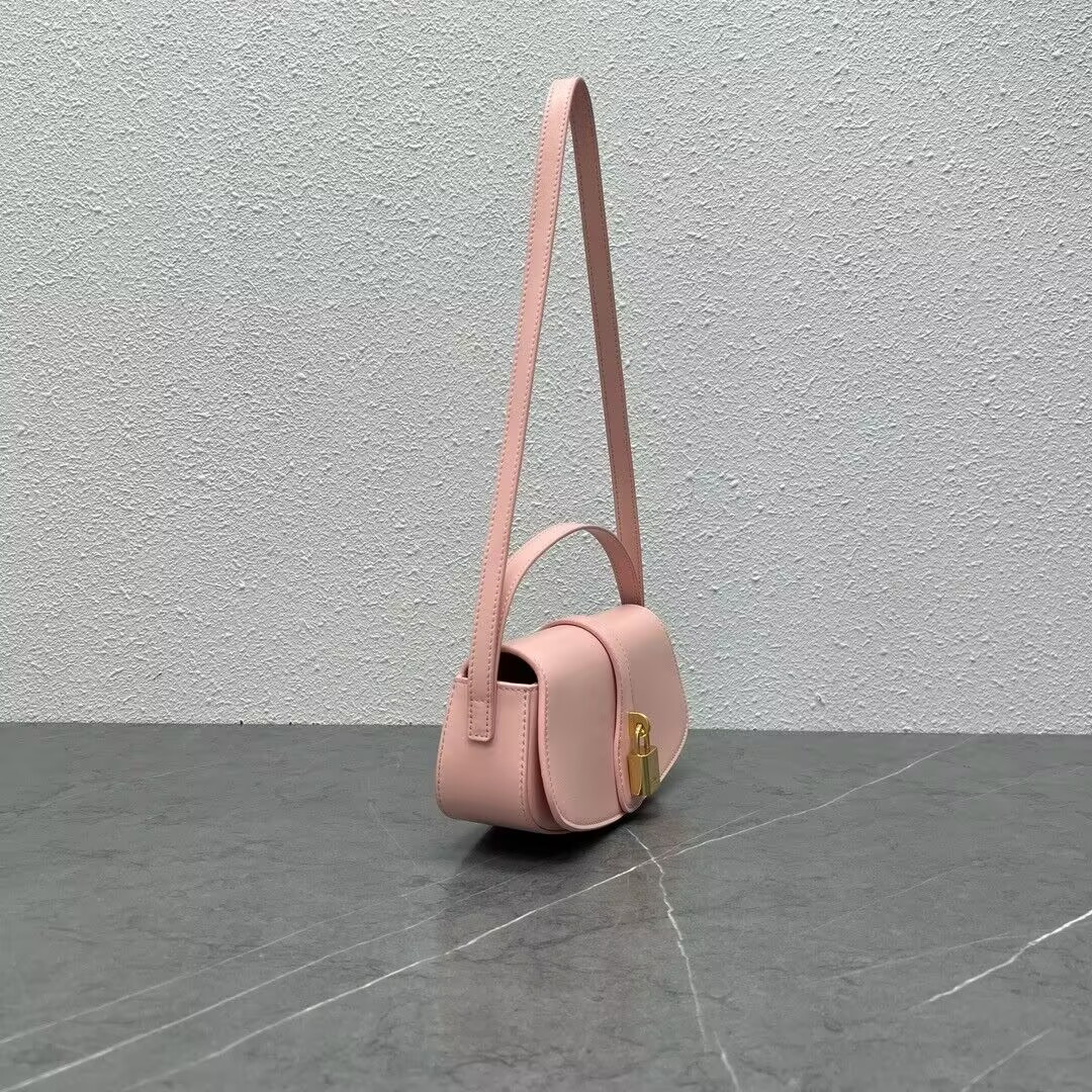 Ce**e Tabou Clutch 18 x 8 x 5CM