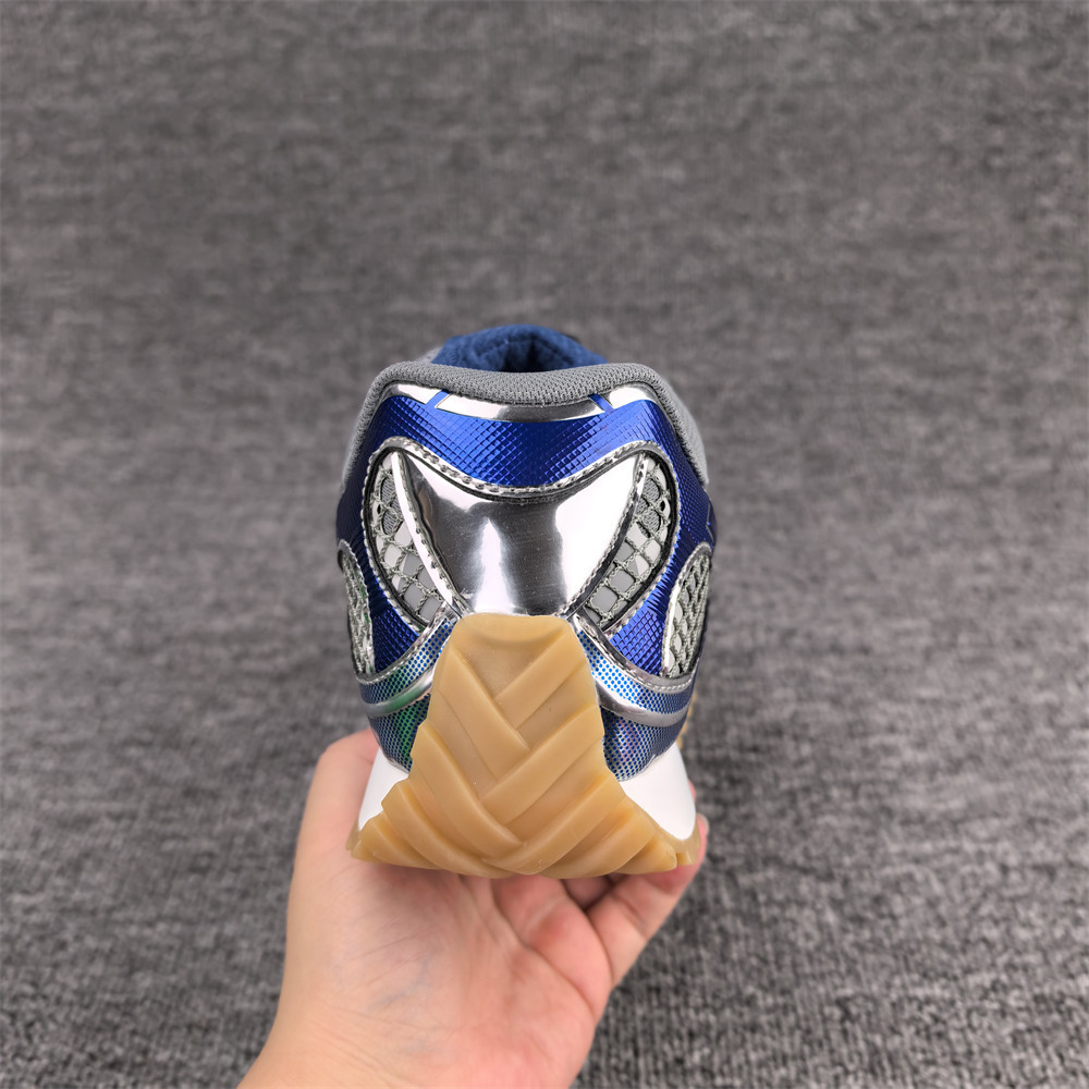 UA Bo*te*ga Ve*ne*ta Orbit Sneaker