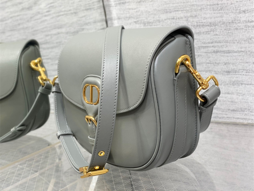 MEDIUM D*0r BOBBY BAG Grey Box Calfskin