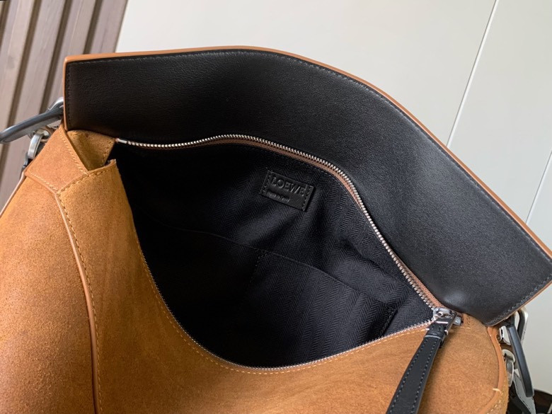 L0ew* Puzzle Edge 36.5 X 23 X 19 CM