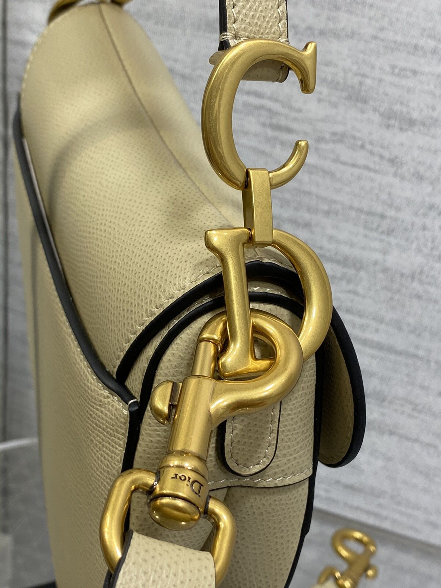 D*0r Saddle Bag 25.5 x 20 x 6.5CM