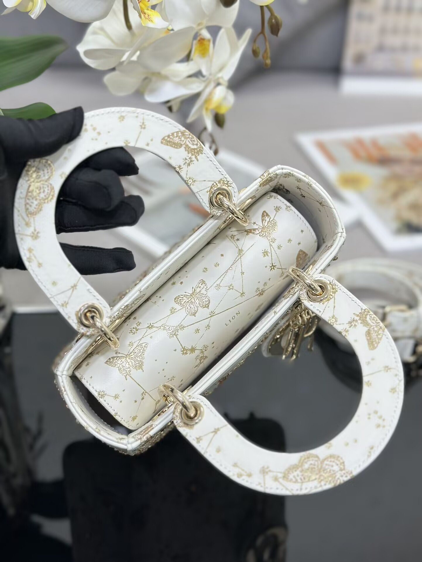 Lady D*0r Bag 20 x 16.5 x 8cm (High-end Version)