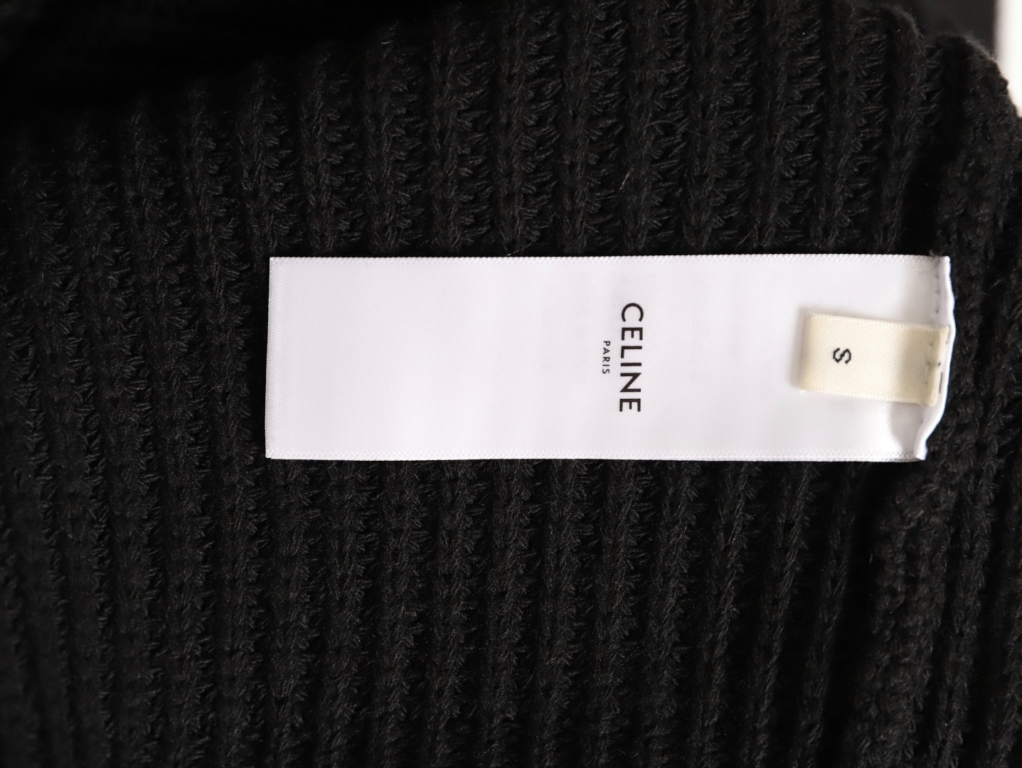 Ce**e Sweaters Coats