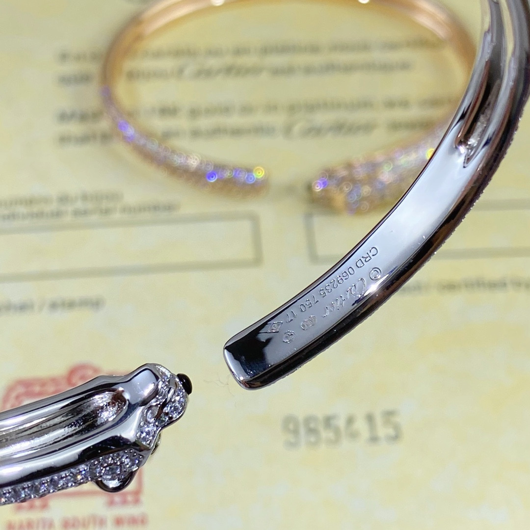 Ca*t*er Hand-set diamond thin half diamond leopard Bracelet