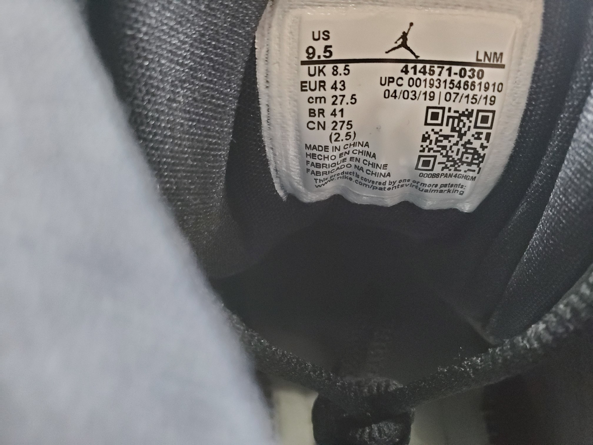 Air Jordan 13 Retro Black Island Green