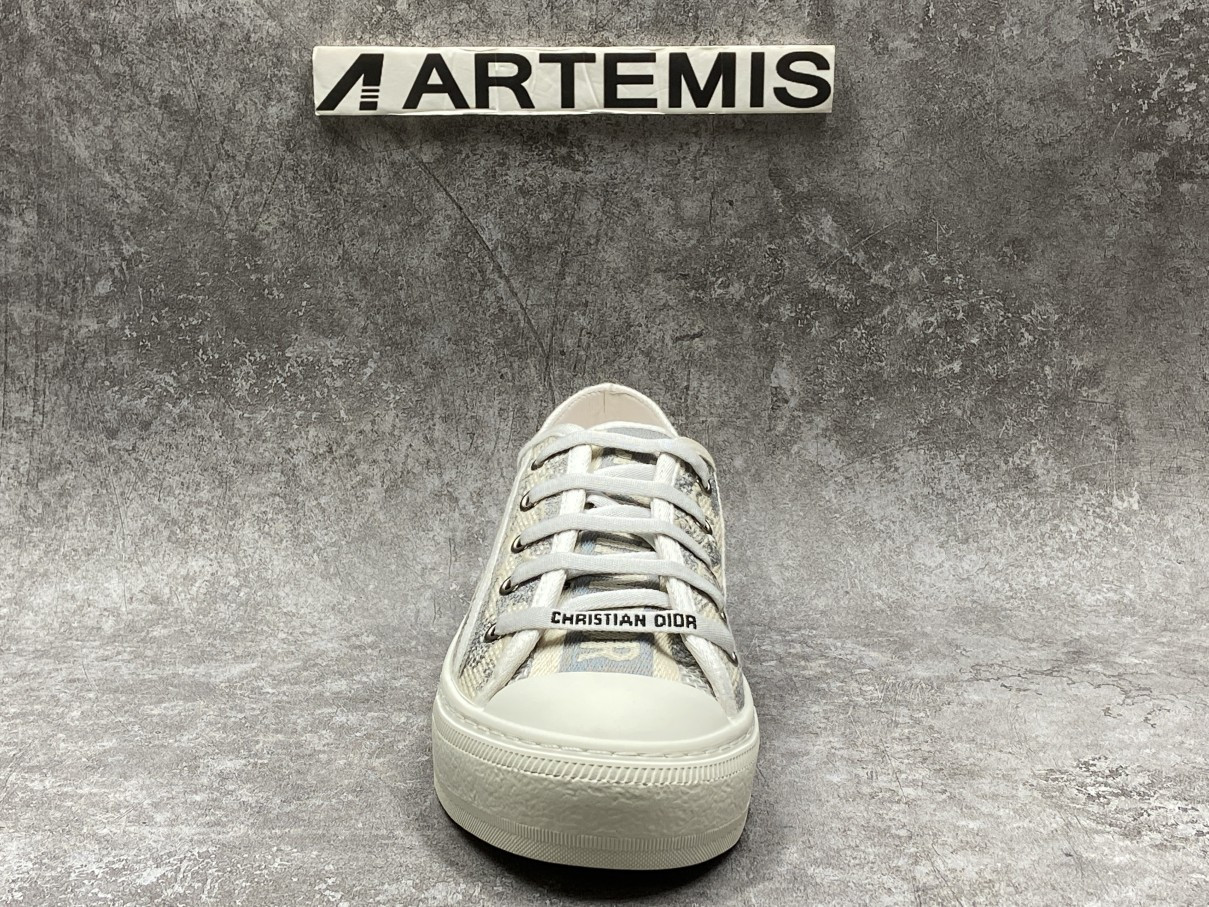 D*0r Walk N D*0r Patch Embroidery Grey