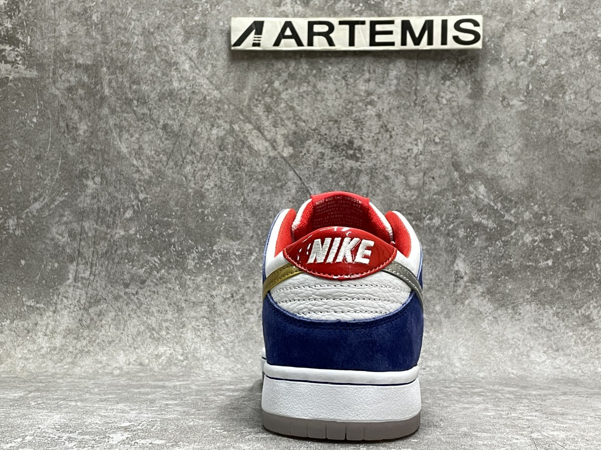 Nike Dunk SB Low Ishod Wair BMW