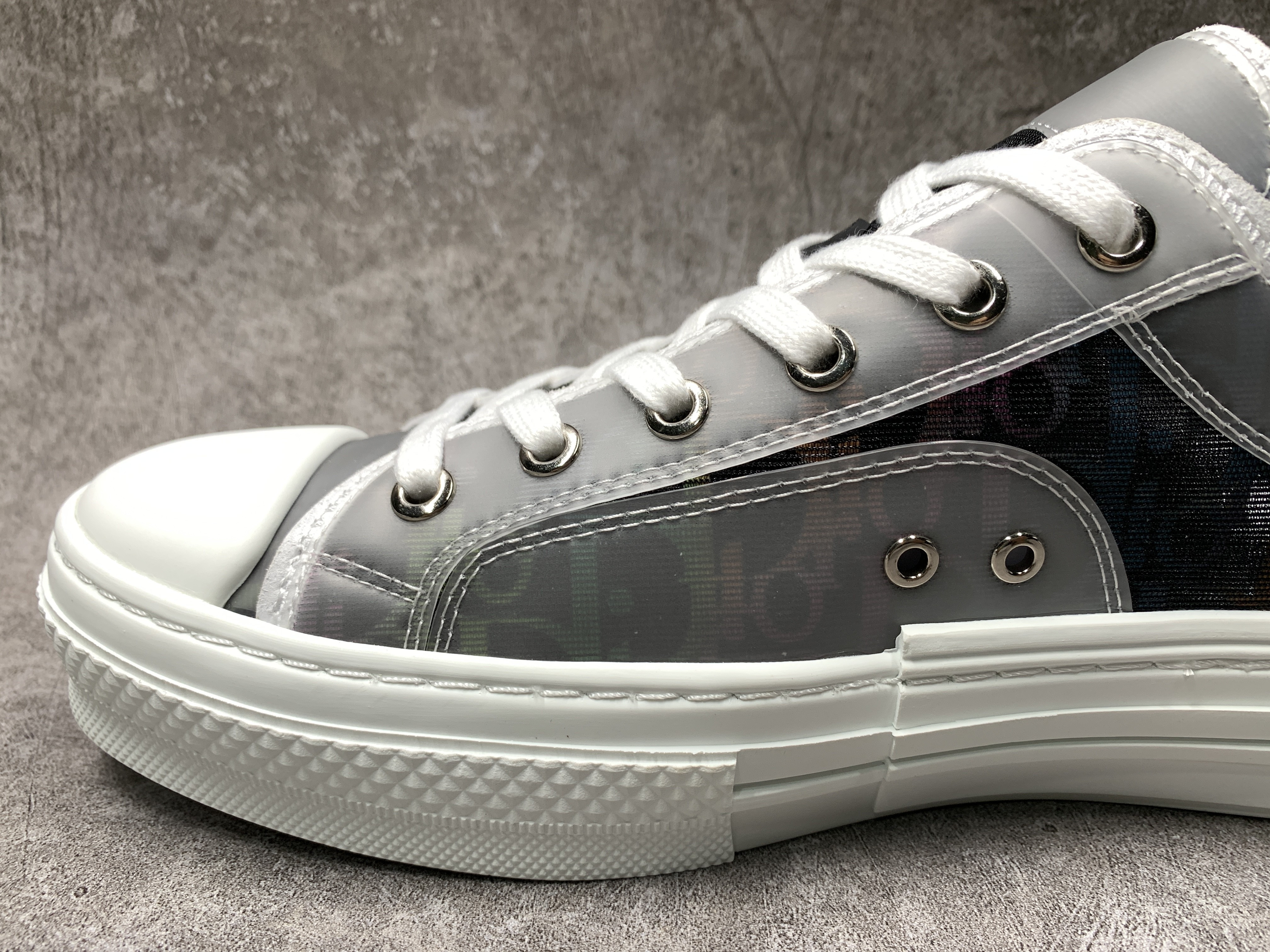 D*0r B23 Low Blue Black