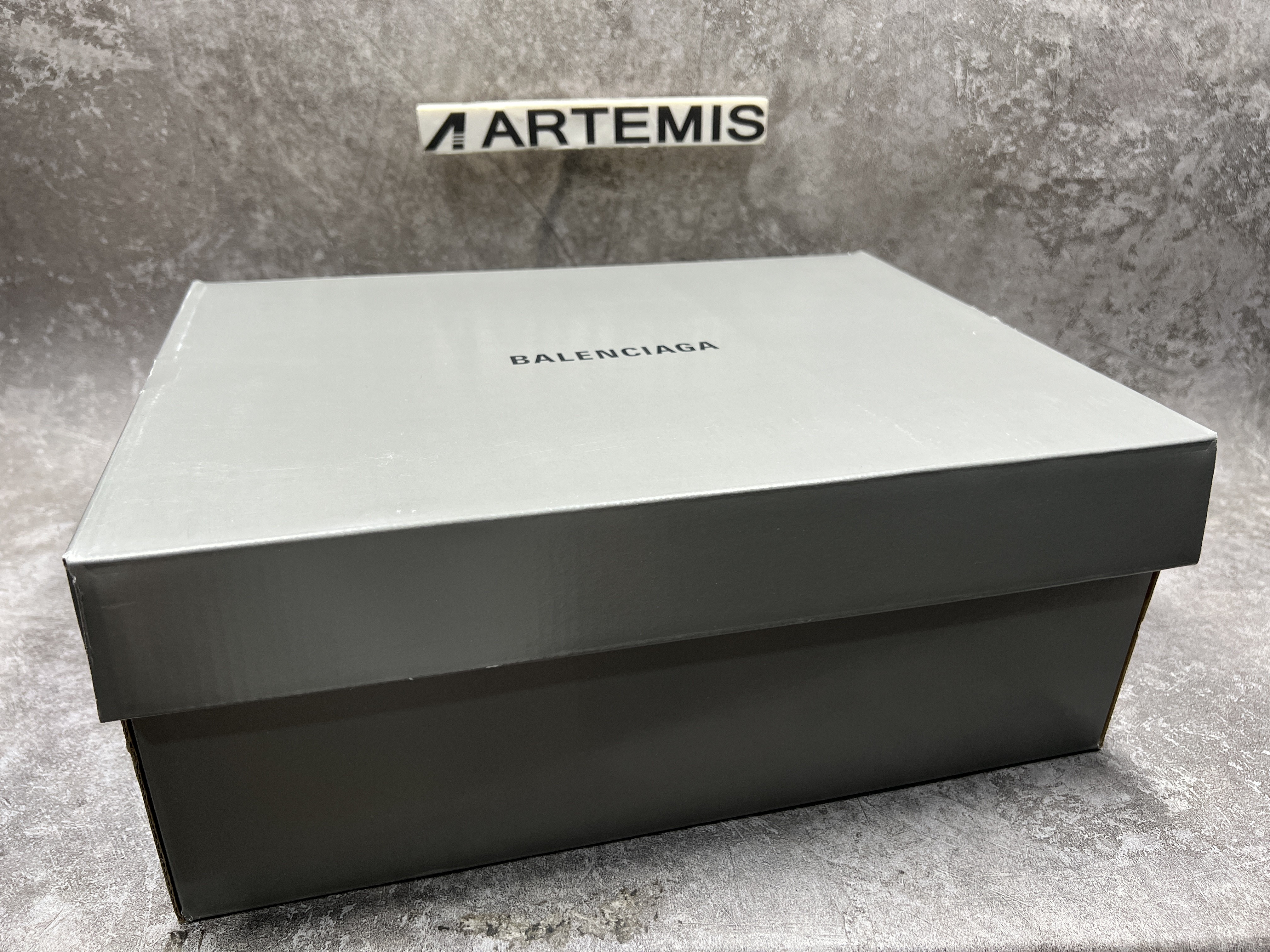 Balenciga Runner Sneaker Pink