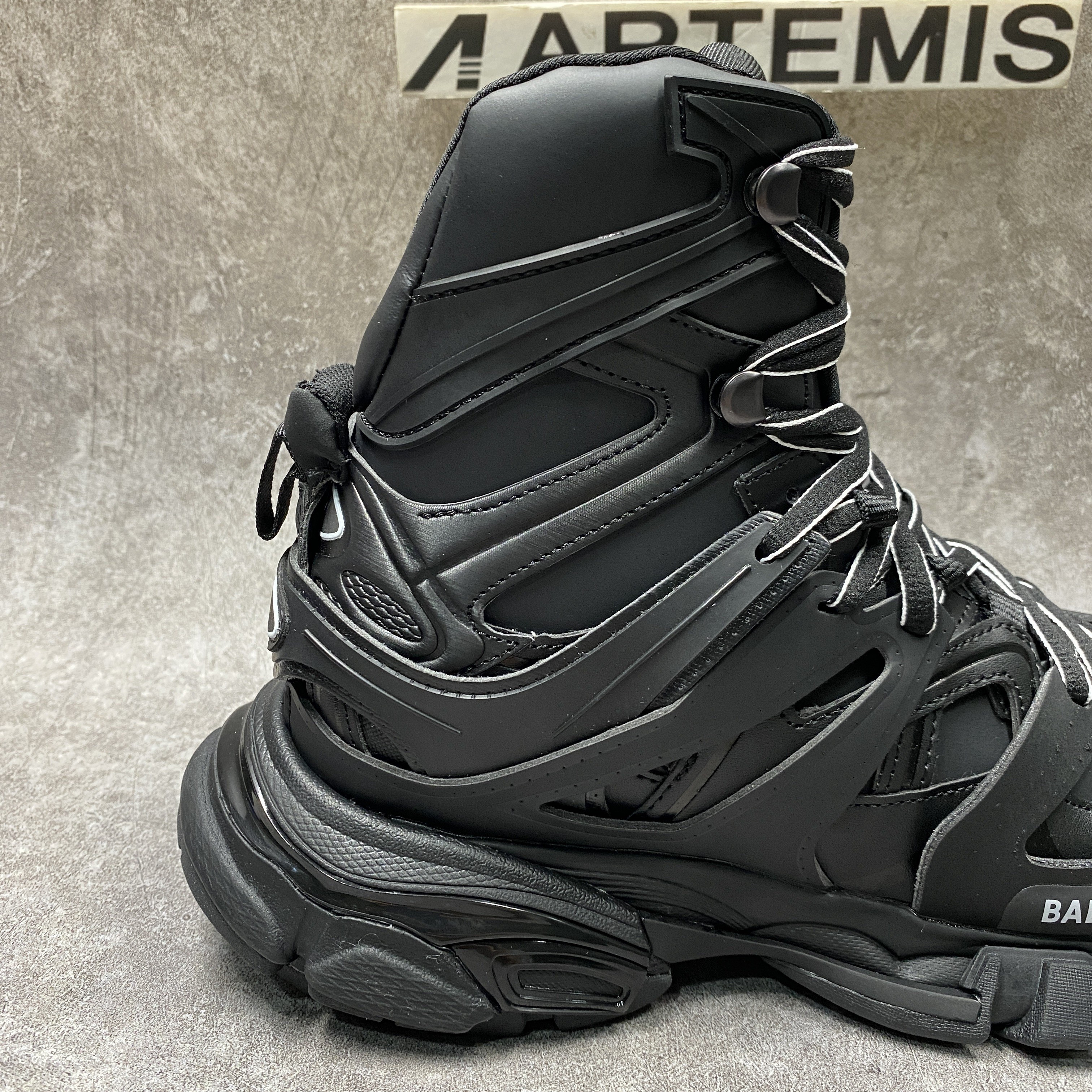 Balenciga Track Hike Black With Leather