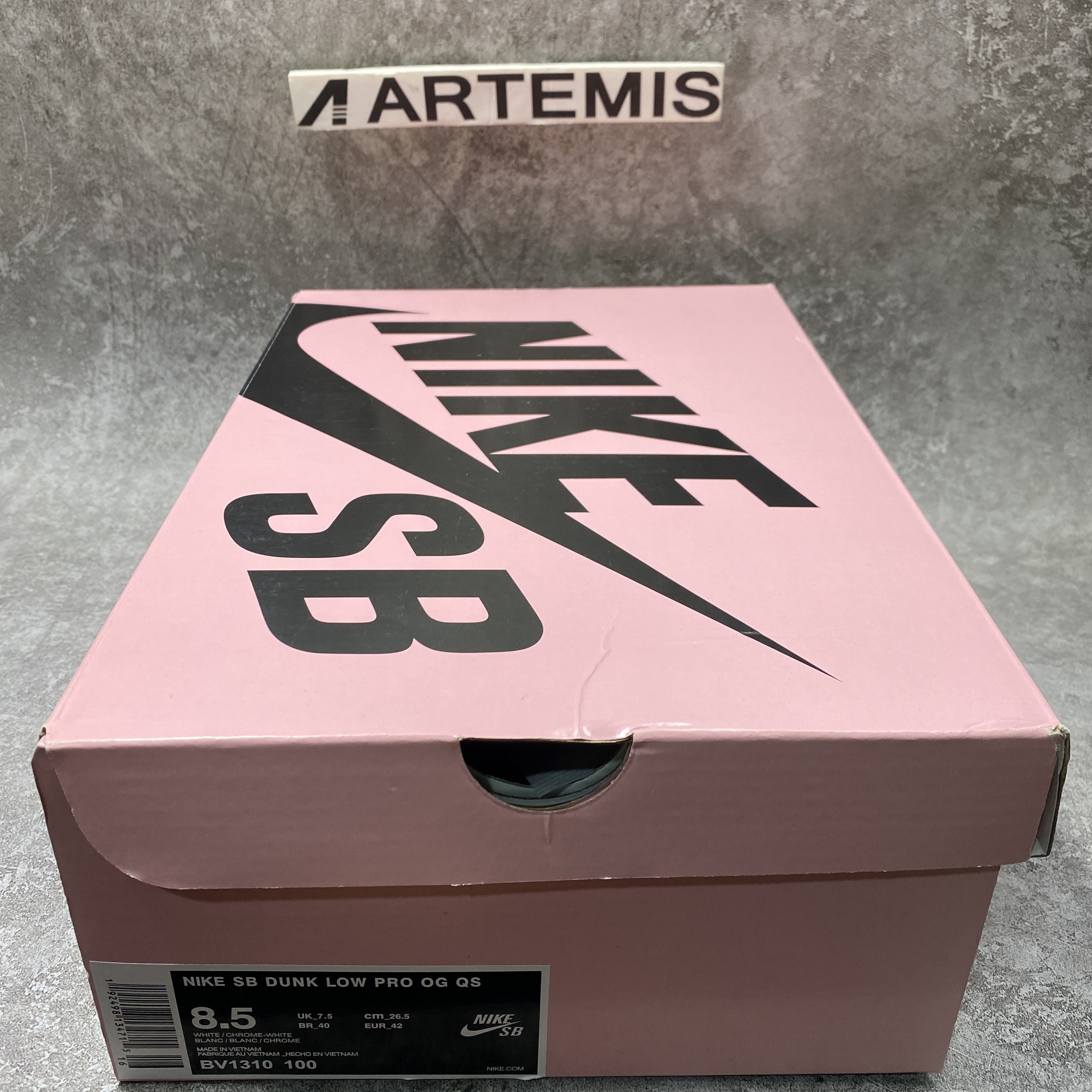 Nike SB Dunk Low Diamond S*pply Co White Diamond