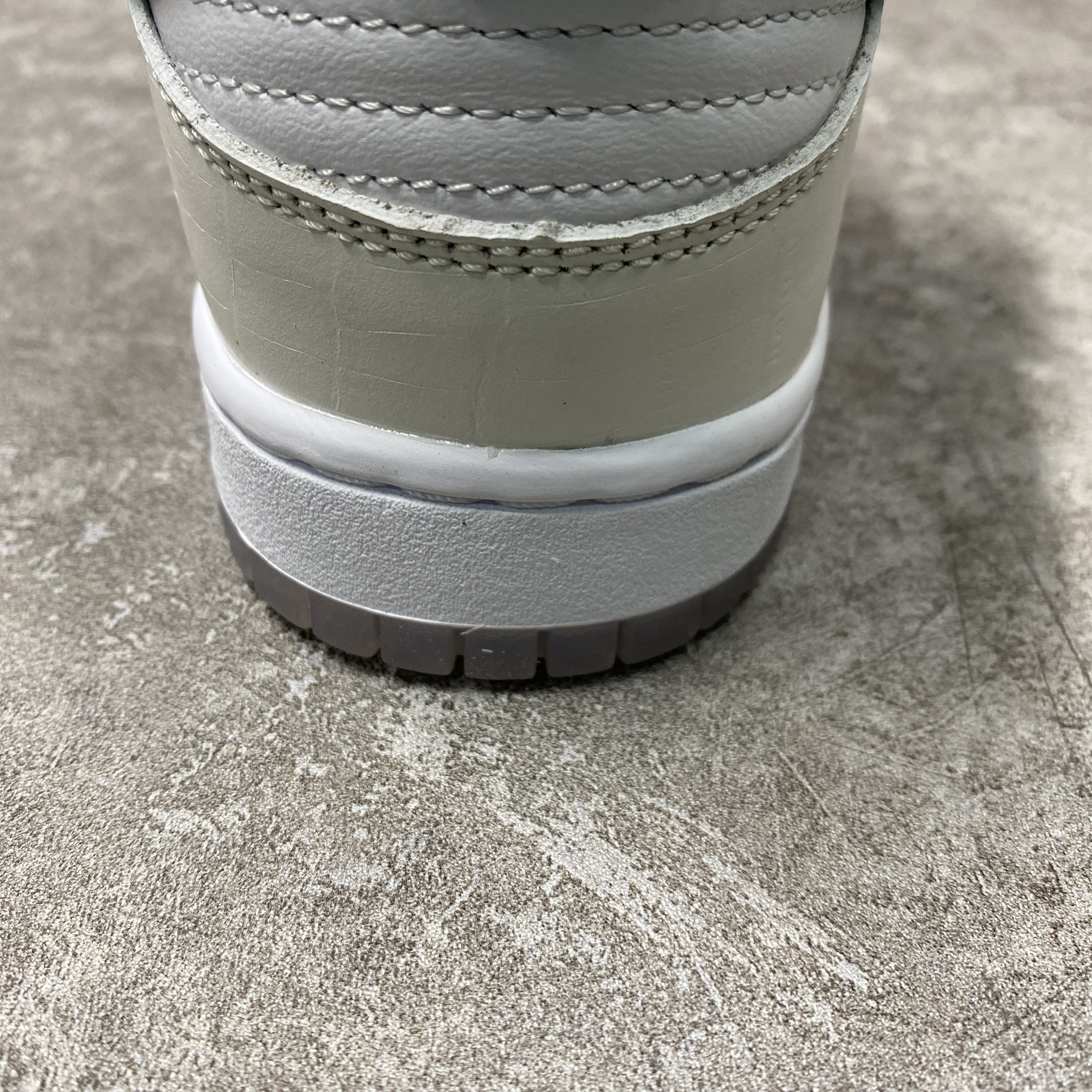 Nike SB Dunk Low Diamond S*pply Co White Diamond