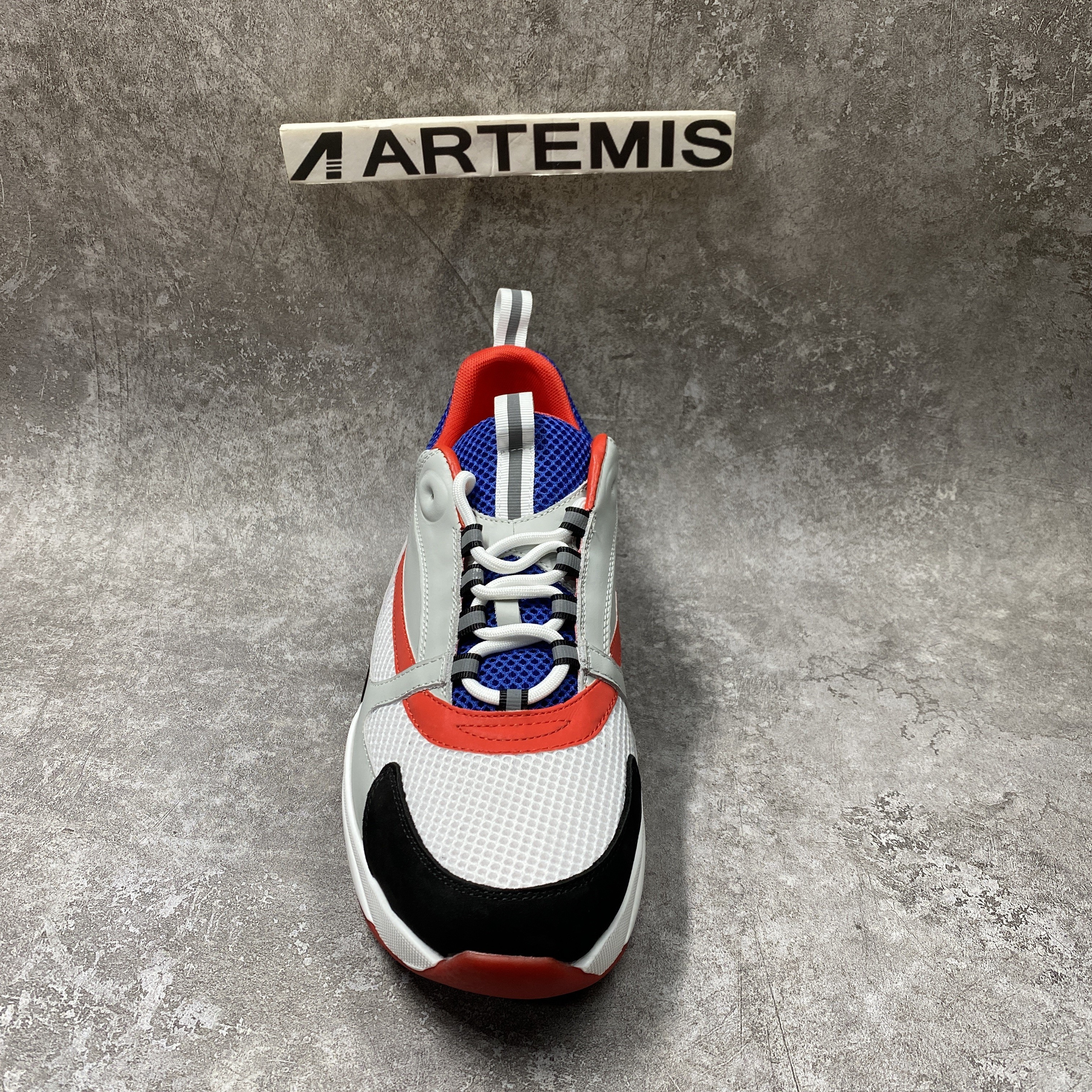 D*0r B22 White Red Blue