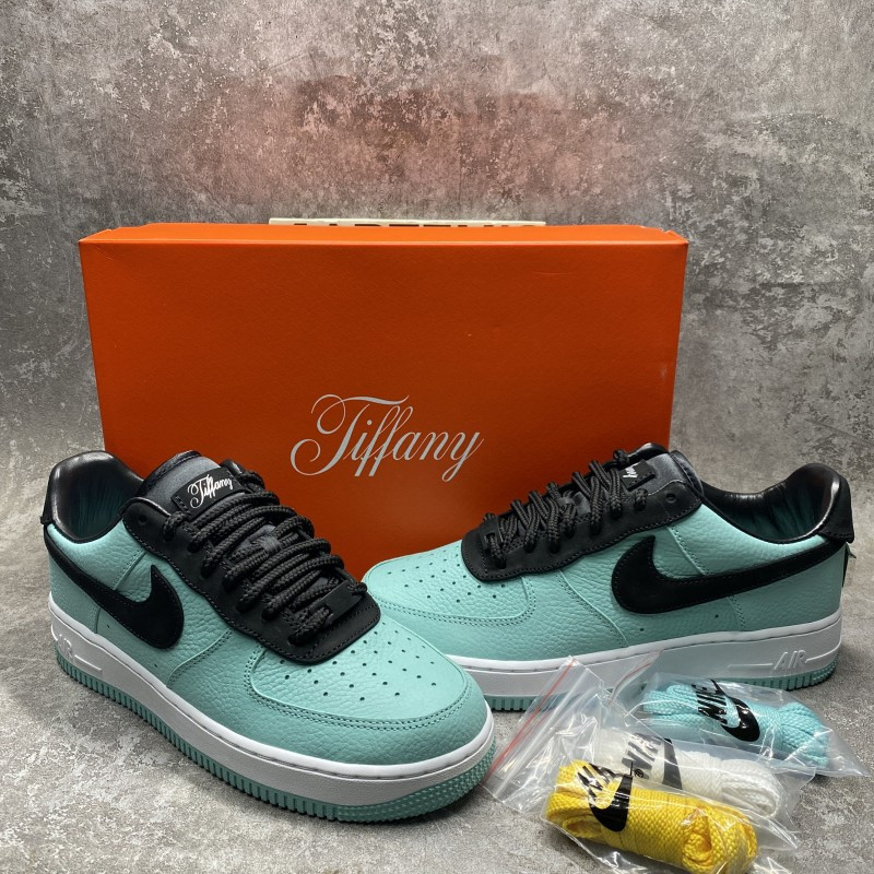 nike air force 1 low T*f*ny & co. 1837 (friends and family)
