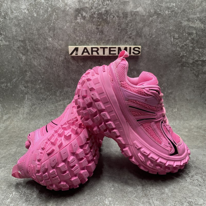 Balenciga Defender Sneakers In Pink
