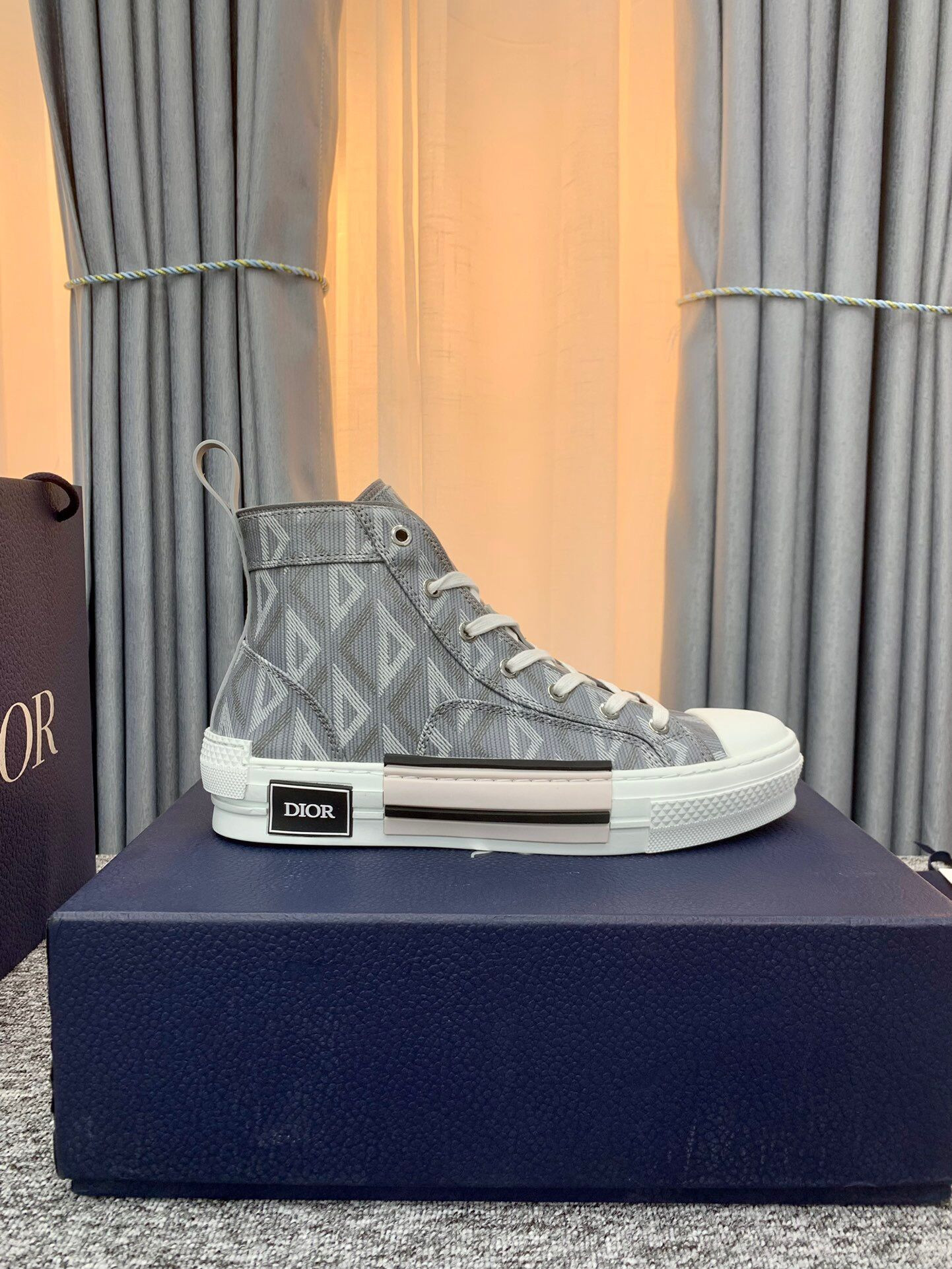 D*0r B23 High Top Gray CD Diamond