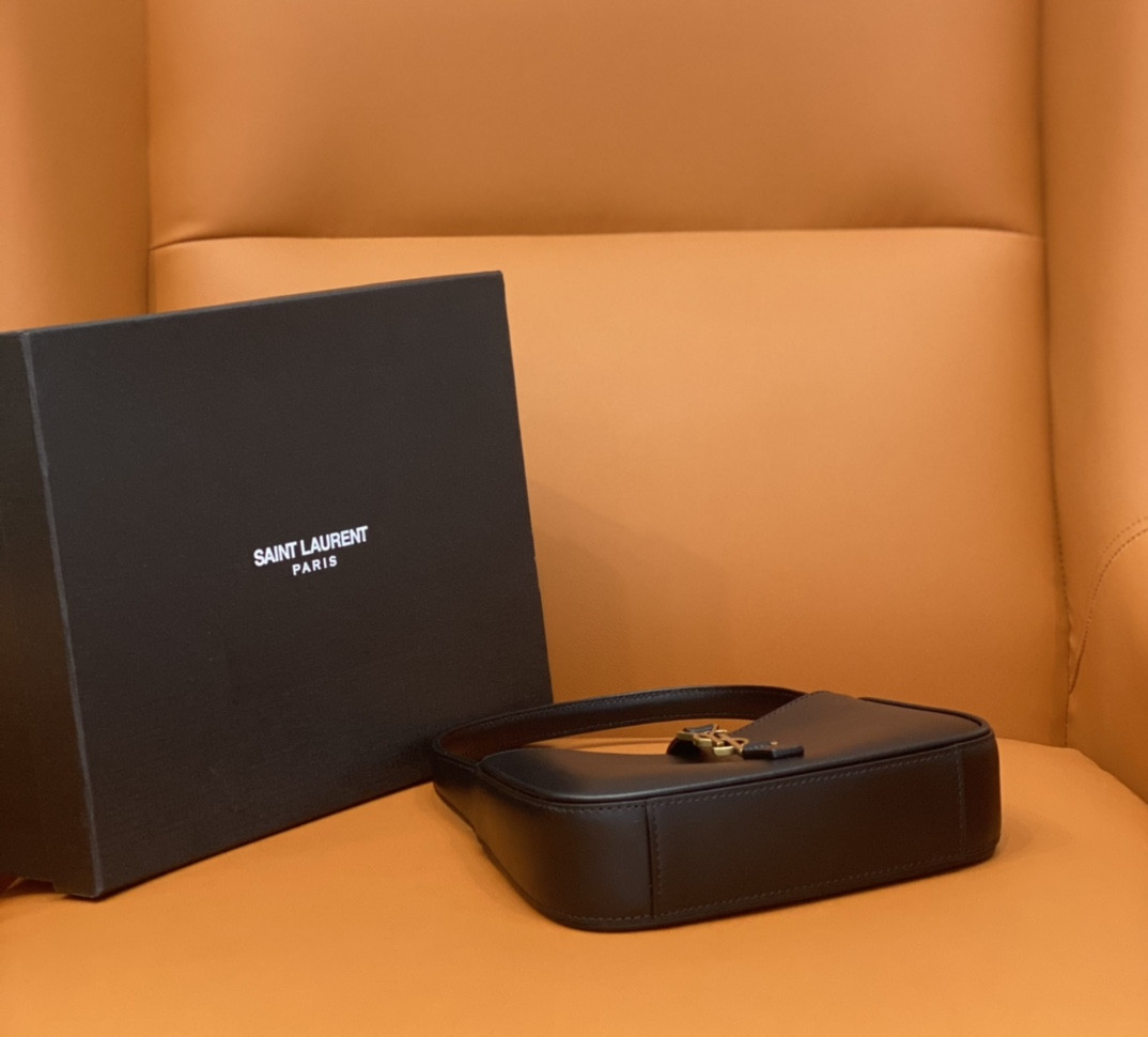 Y*L MINI LE 5 À 7 IN SMOOTH LEATHER NOIR  19 X 11.5 X 4.5 CM