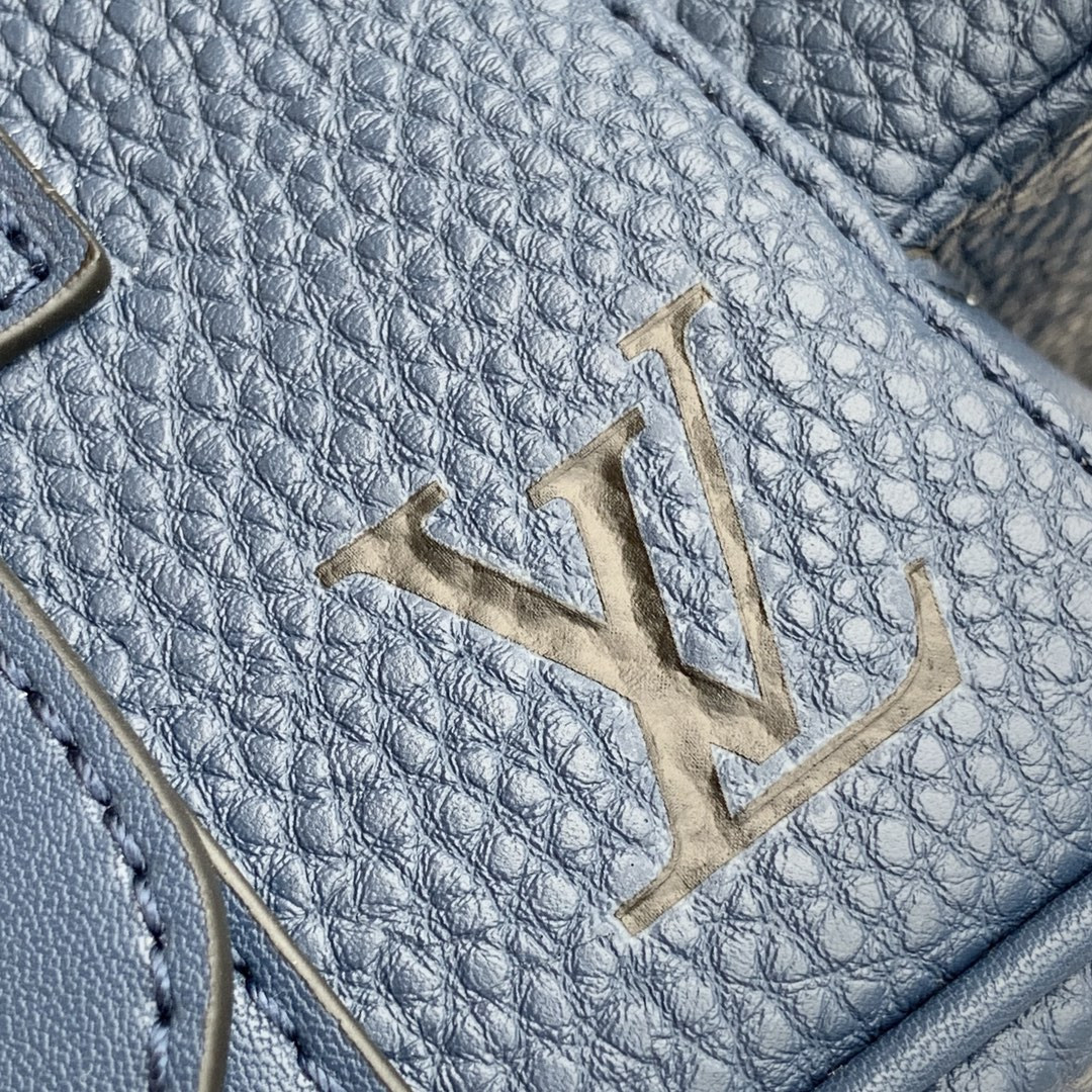 LV CHRISTOPHER XS M58494