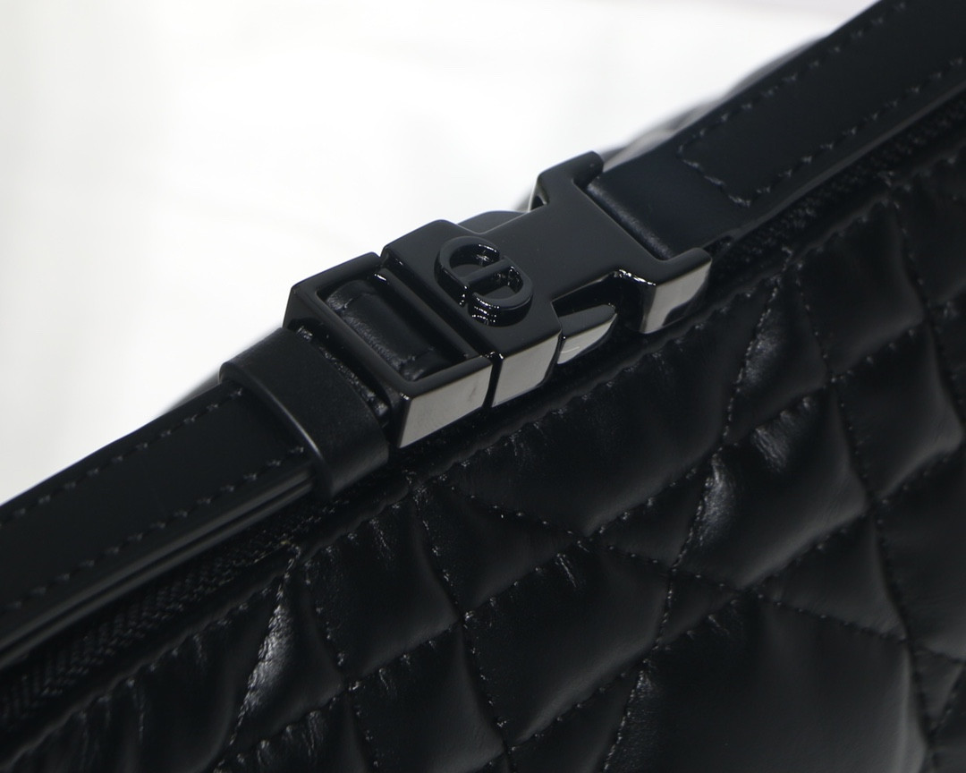 D*0r TRAVEL NOMAD POUCH BLACK