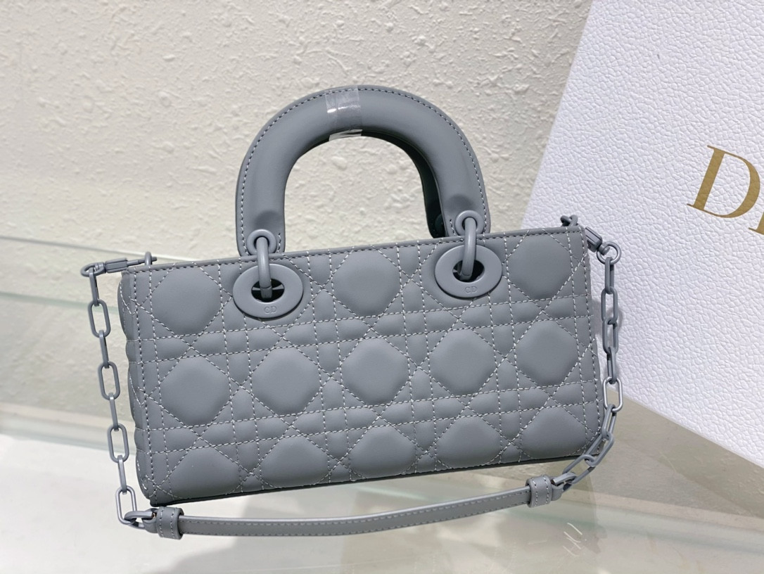 D*0r SMALL LADY D-JOY BAG Ultramatte Grey Cannage Calfskin