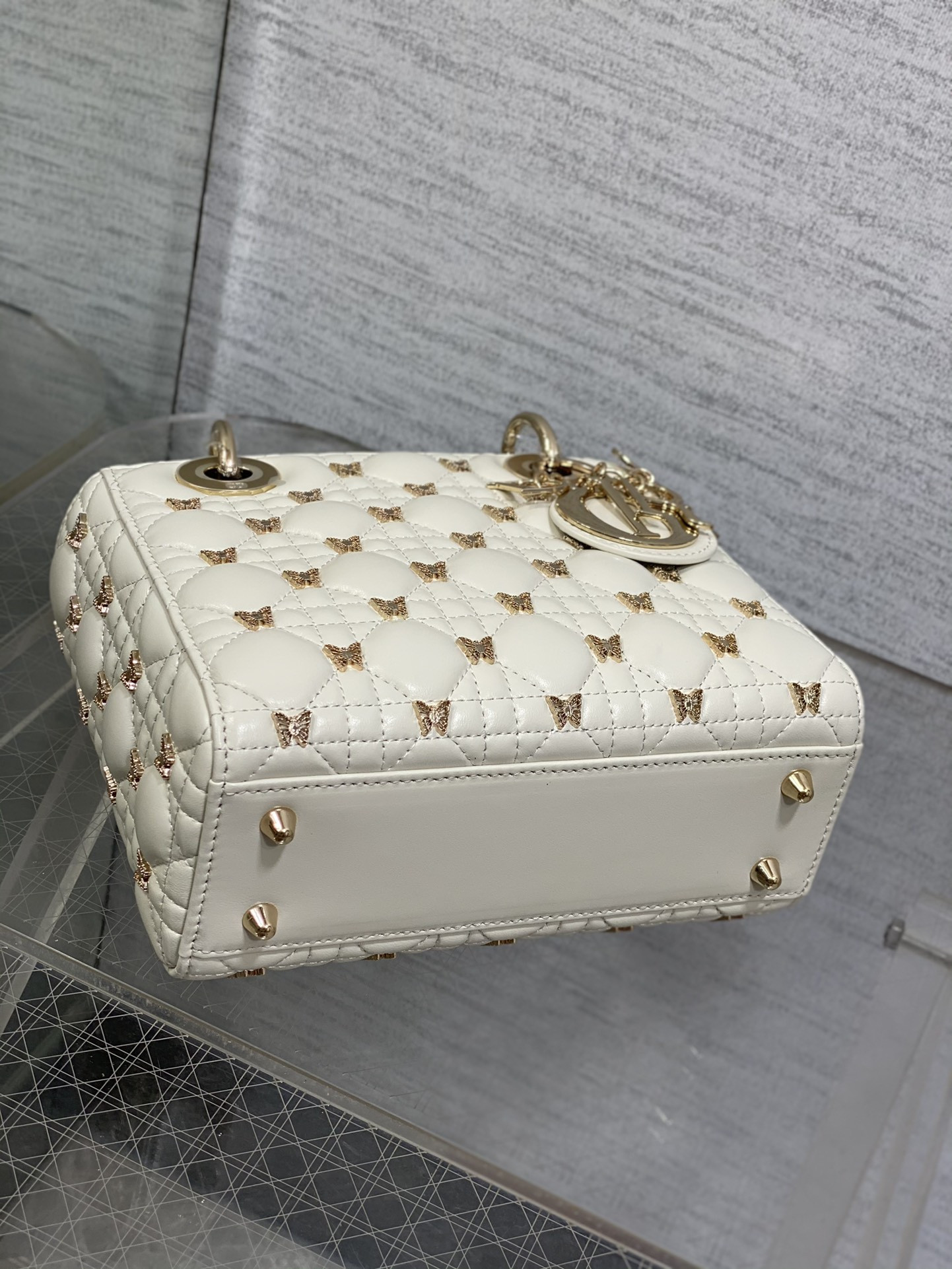 SMALL LADY D*0r White with Butterfly Studs