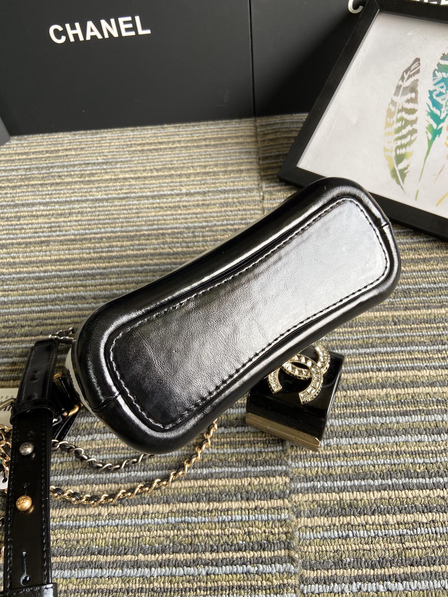 Ch*el Gabrielle SMALL WHITE BLACK with shoulder strap letters 20 x 15 x 8cm