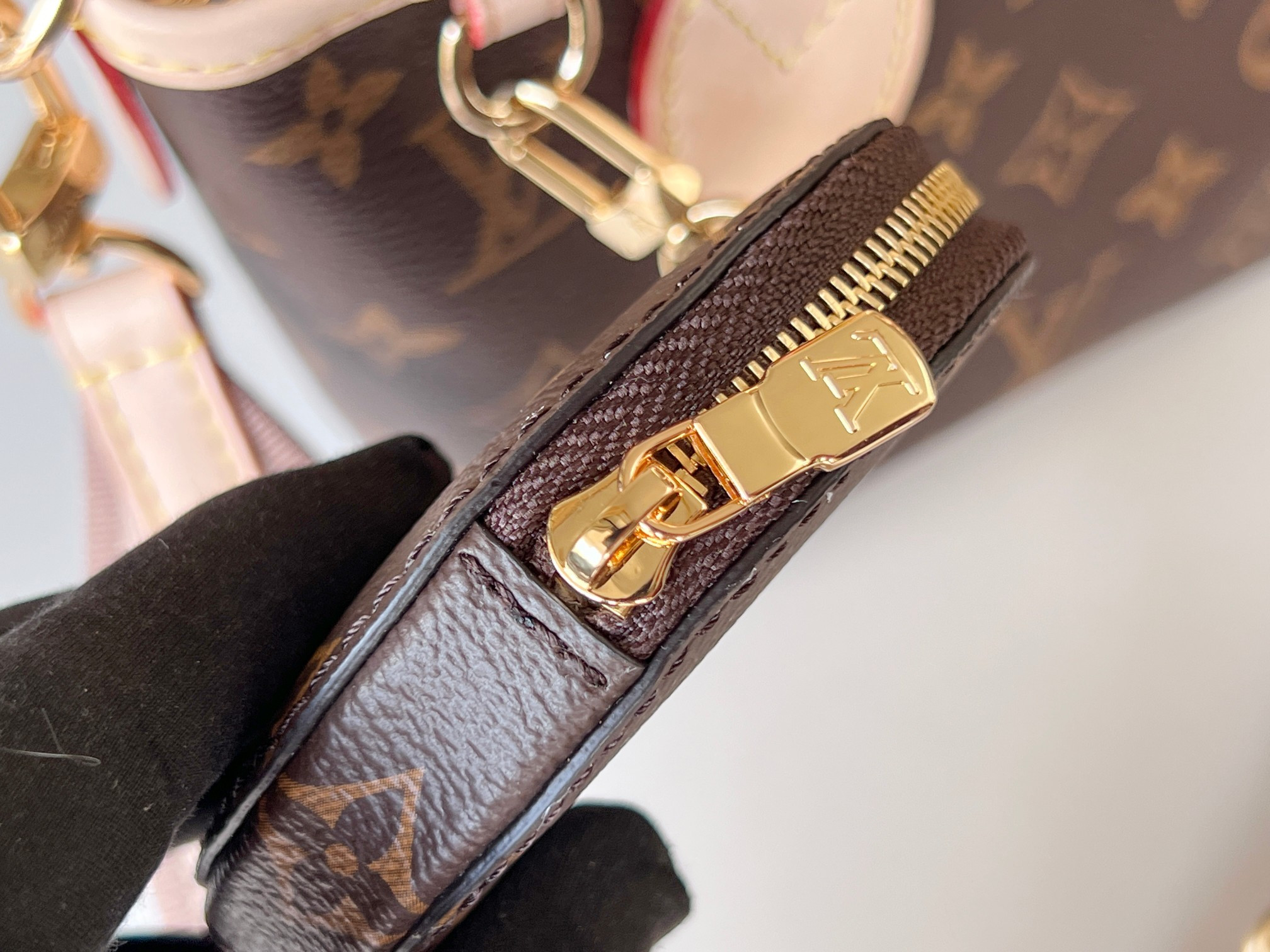 LV Neverfull BB M46705