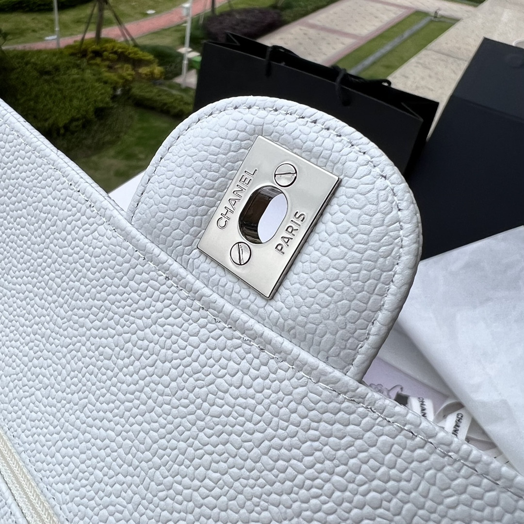 Ch*el CLASSIC HANDBAG GRAINED CALFSKIN & SILVER-TONE METAL WHITE 6 × 9.9 × 2.5 in