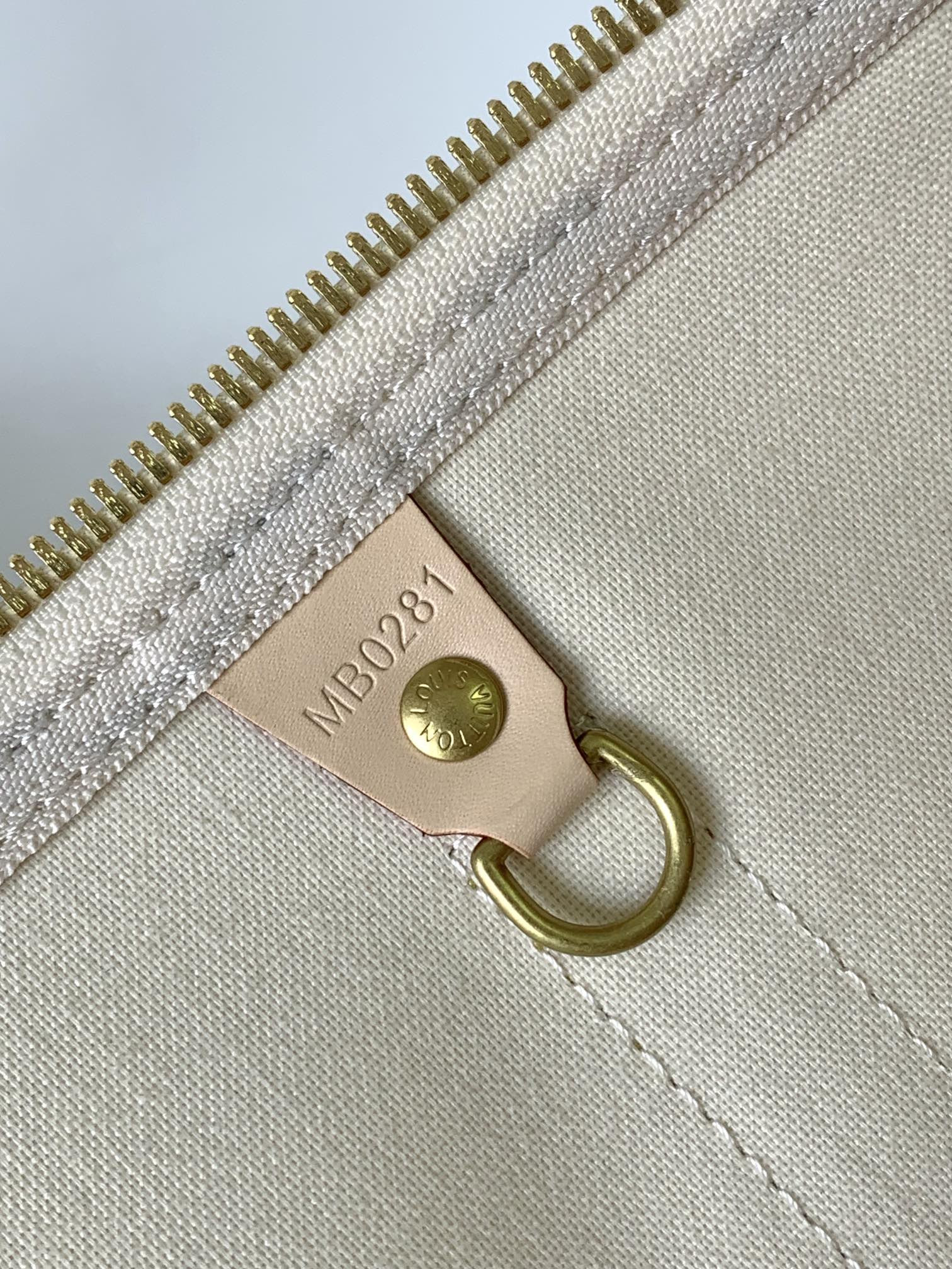 L0*is V*t0n Keepall Bandoulière 55 N41429