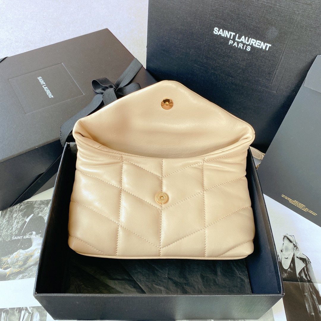 Y*L PUFFER IN LEATHER BEIGE 23 X 15.5 X 5.8 CM