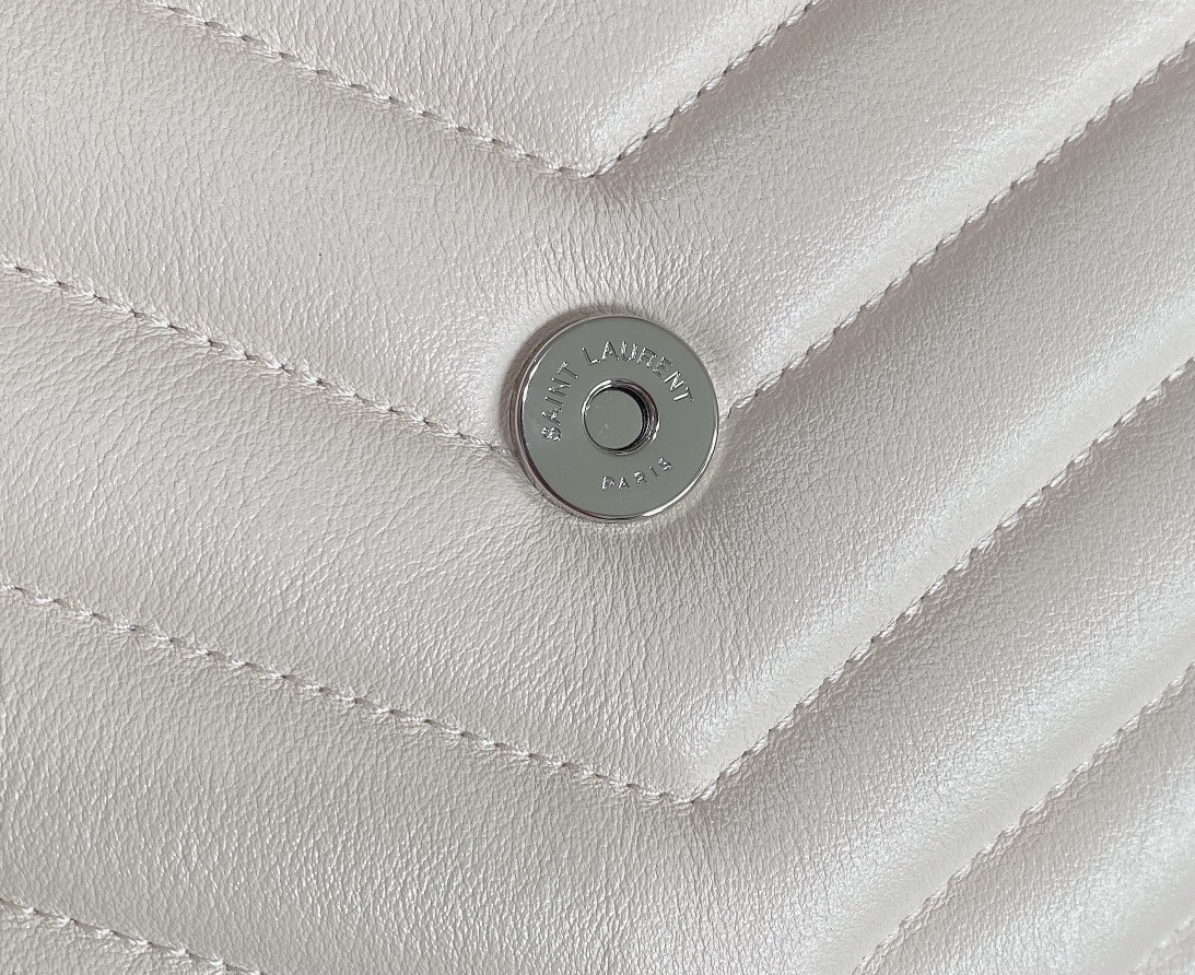 Y*L LOULOU SMALL IN QUILTED LEATHER WHITE 9 X 6.1 X 3.3 INCHES