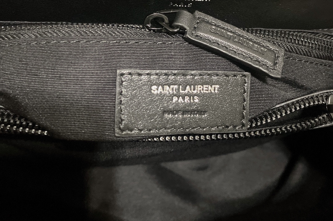 Y*L LOULOU MEDIUM IN QUILTED LEATHER ALL BLACK 12.5 X 8.6 X 3.5 INCHES