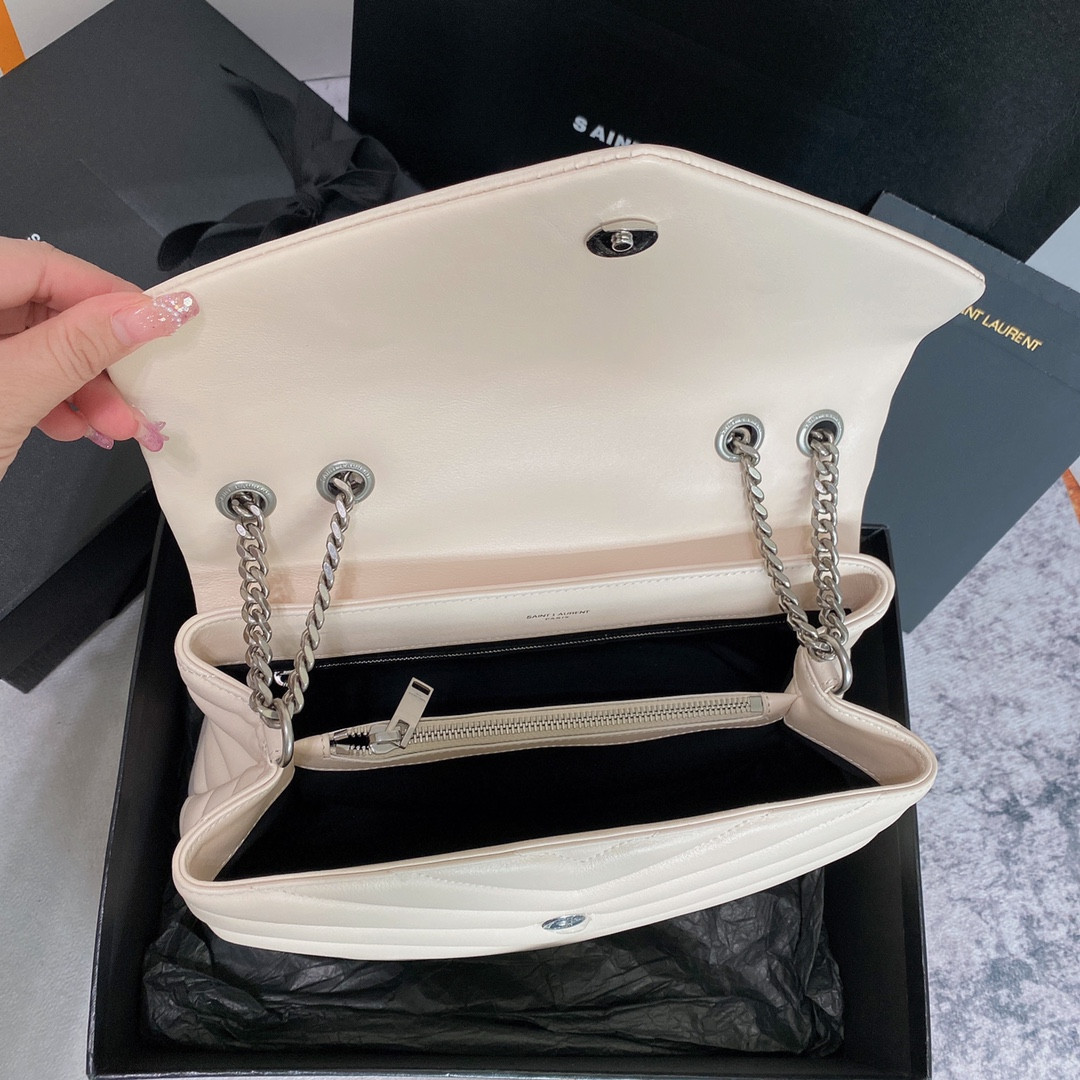 Y*L LOULOU MEDIUM IN QUILTED LEATHER BLANC VINTAGE SILVER 12.5 X 8.6 X 3.5 INCHES