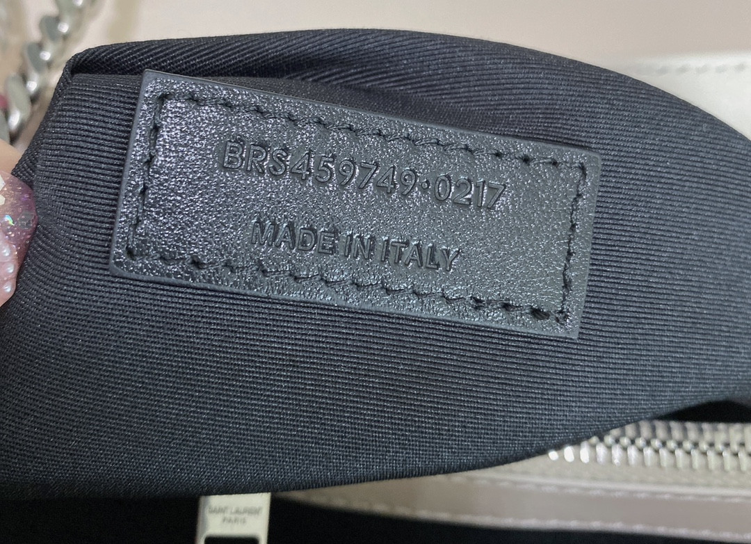 Y*L LOULOU MEDIUM IN QUILTED LEATHER BLANC VINTAGE SILVER 12.5 X 8.6 X 3.5 INCHES