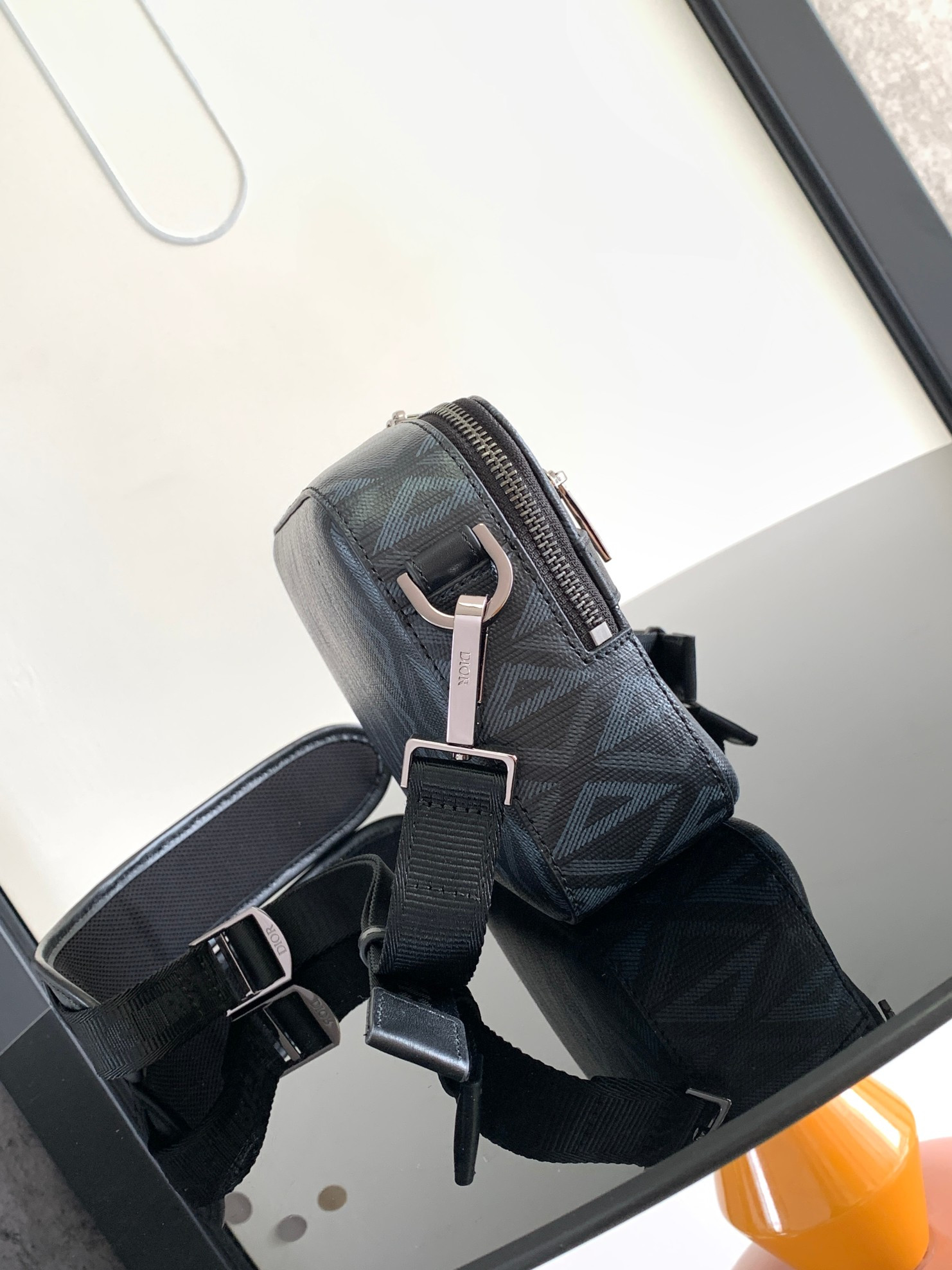 D*0r Safari Bag with Strap Navy 8.5 x 6 x 2.5 inches