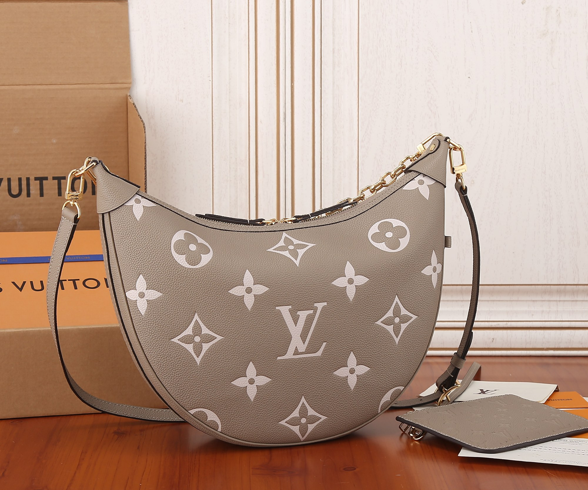 LV Loop Hobo M46738 15 x 10.2 x 3.9 inches