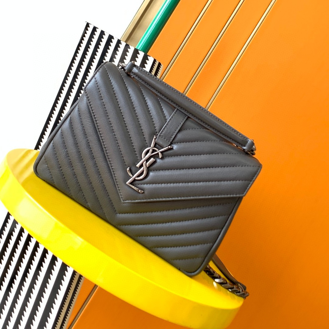Y*L COLLEGE MEDIUM IN QUILTED LEATHER 9.4 X 6.6 X 2.5 INCHES