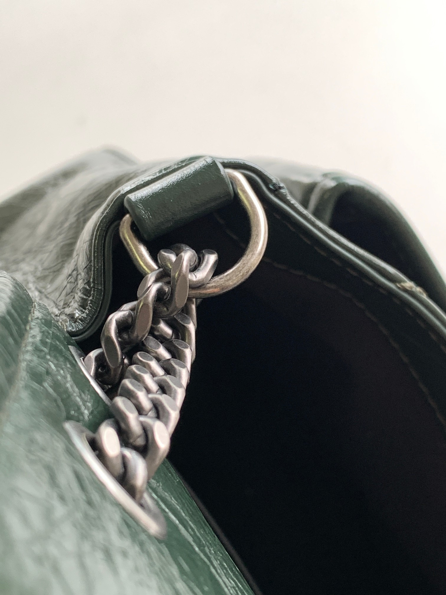 Y*L NIKI BABY IN VINTAGE LEATHER DARK GREEN 8.2 X 6 X 2.9 INCHES