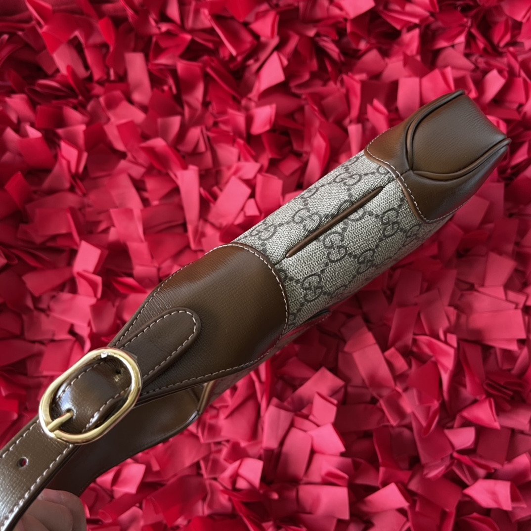 G*u*i JACKIE SMALL SHOULDER BAG 10.8"W x 7.5"H x 1.6"D